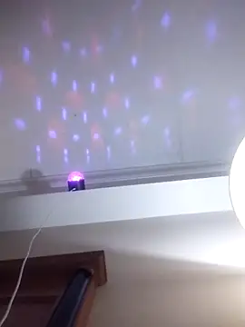 Snapshot of kaylikinky chatting on November 8, 2:12 am kaylikinky online show from November 8, 2:12 am