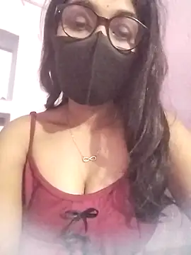 Snapshot of sexykrisha chatting on November 4, 3:27 am sexykrisha online show from November 4, 3:27 am