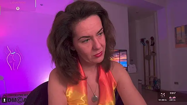 Witch in Silk online show from November 9, 7:56 pm