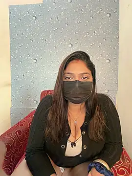 Snapshot of Horny_Kavita chatting on November 18, 4:28 am Horny Kavita online show from November 18, 4:28 am