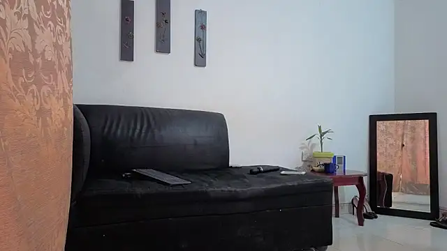 Snapshot of Kloewolf chatting on November 5, 3:01 pm Kloewolf online show from November 5, 3:01 pm