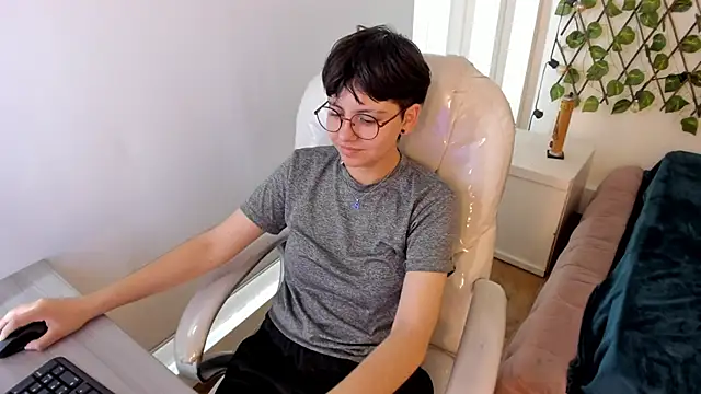 Snapshot of Nathaly_ds chatting on November 7, 7:47 pm Nathaly ds online show from November 7, 7:47 pm