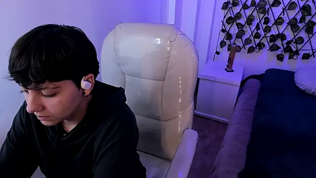 Snapshot of Nathaly_ds chatting on November 14, 7:12 pm Nathaly ds online show from November 14, 7:12 pm