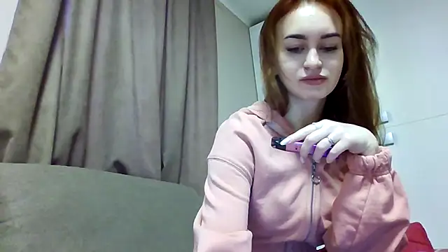 Requellia online show from October 5, 12:25 pm