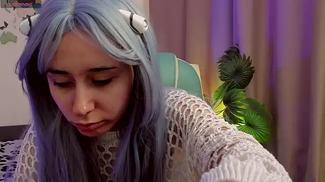 meomeee online show from October 13, 11:10 am