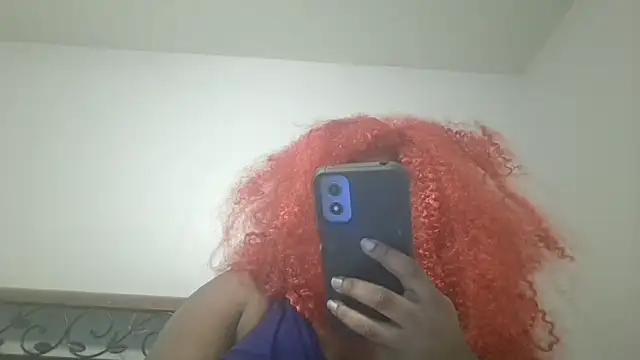 techprincessxx online show from September 18, 10:23 pm