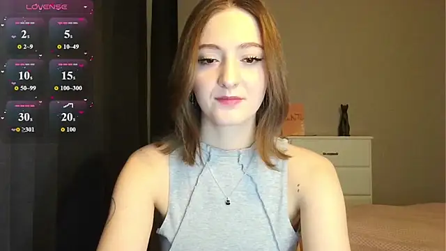 white liillyy online show from March 30, 9:27 pm