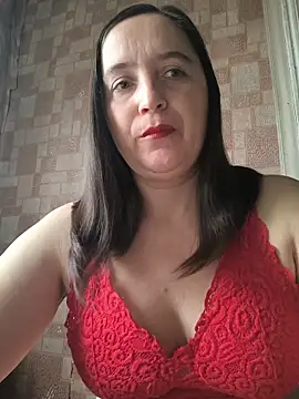 Snapshot of EvelinCutex chatting on November 6, 6:25 am EvelinCutex online show from November 6, 6:25 am