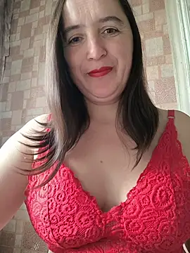 Snapshot of EvelinCutex chatting on November 14, 6:45 am EvelinCutex online show from November 14, 6:45 am