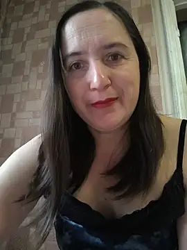 Snapshot of EvelinCutex chatting on December 5, 6:44 am EvelinCutex online show from December 5, 6:44 am