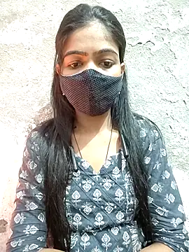 Paakhi-Singh online show from November 25, 5:13 pm