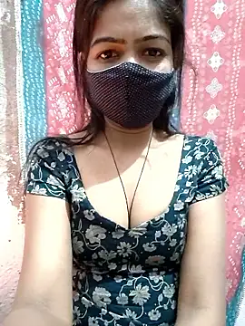 Paakhi-Singh online show from January 7, 5:04 pm