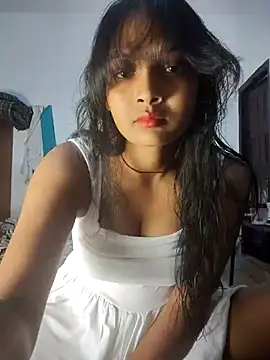 RAYI Queen 2 online show from October 17, 1:03 pm