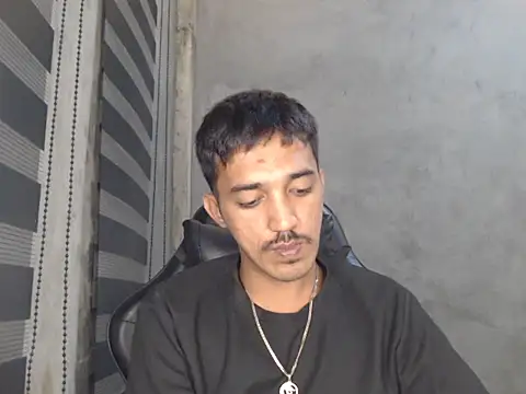 Snapshot of RowyCam chatting on September 15, 2:06 pm RowyCam online show from September 15, 2:06 pm