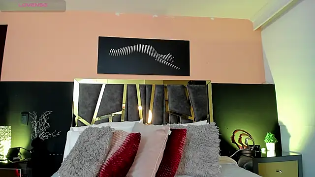 ScarletTorres online show from December 4, 7:11 pm