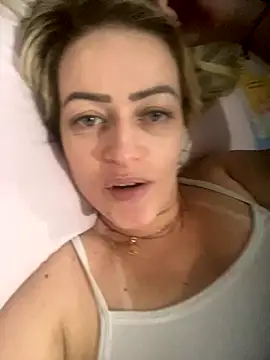 Snapshot of Alerquinasc chatting on November 28, 10:01 pm Alerquinasc online show from November 28, 10:01 pm