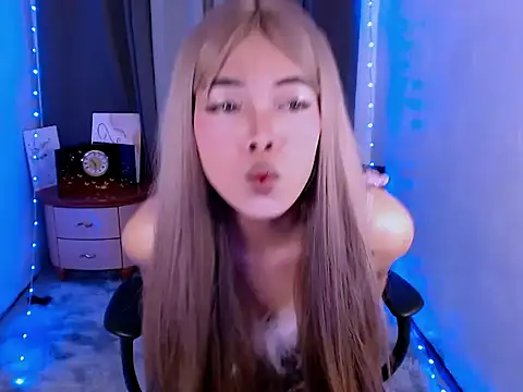 Snapshot of AudreyBlaise chatting on September 10, 7:14 pm AudreyBlaise online show from September 10, 7:14 pm