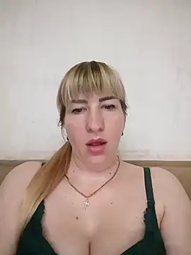 Snapshot of babyjessi chatting on November 20, 9:14 pm babyjessi online show from November 20, 9:14 pm