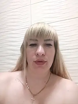 Snapshot of babyjessi chatting on November 25, 9:04 pm babyjessi online show from November 25, 9:04 pm