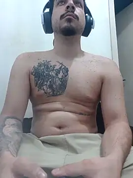 Snapshot of branquintatto chatting on October 29, 8:32 pm branquintatto online show from October 29, 8:32 pm