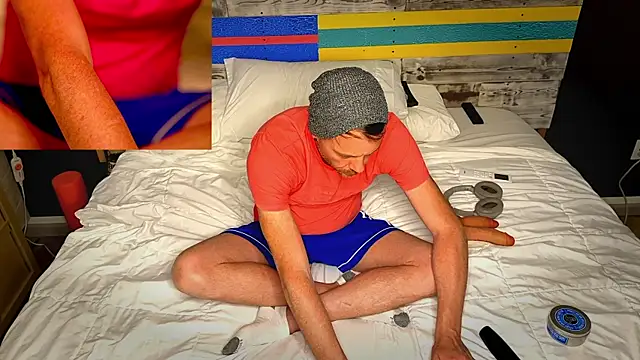 Snapshot of lukas_24 chatting on September 18, 12:23 am lukas 24 online show from September 18, 12:23 am