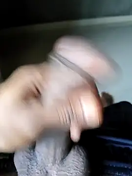 chatboy1432 online show from April 18, 5:33 am