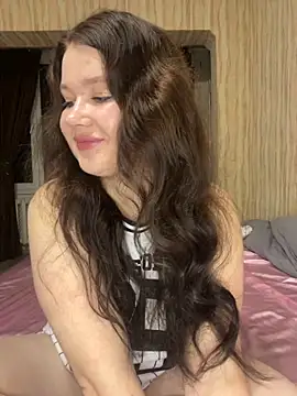 Snapshot of Di_Olivia chatting on November 8, 3:45 pm Di Olivia online show from November 8, 3:45 pm