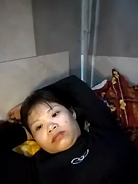 Snapshot of LinhNa999 chatting on January 16, 1:48 pm LinhNa999 online show from January 16, 1:48 pm