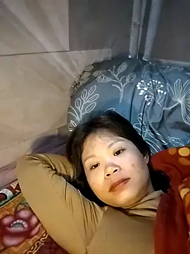 Snapshot of LinhNa999 chatting on February 11, 3:44 am LinhNa999 online show from February 11, 3:44 am