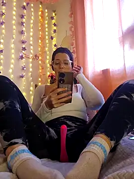 Mila Luciphya online show from February 6, 9:01 am