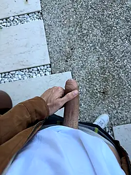 Snapshot of Manu97k chatting on September 20, 8:26 am Manu97k online show from September 20, 8:26 am