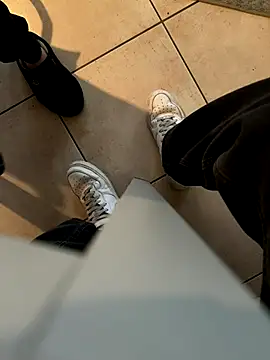 Snapshot of Manu97k chatting on October 20, 2:17 pm Manu97k online show from October 20, 2:17 pm