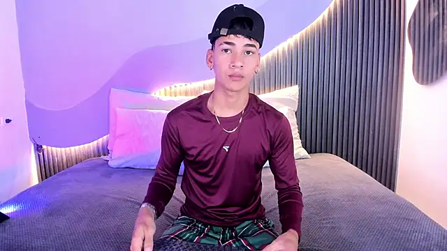 Dominic ghost online show from November 10, 1:04 am