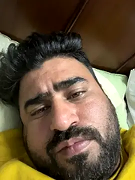 Snapshot of Hotguyforfun chatting on December 17, 10:10 am Hotguyforfun online show from December 17, 10:10 am