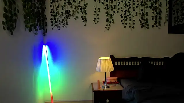 Snapshot of Ariana_Spring chatting on October 16, 3:24 pm Ariana Spring online show from October 16, 3:24 pm