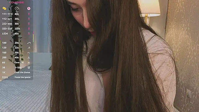 Trinity Bunny online show from November 28, 1:03 pm