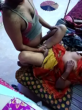 Snapshot of Sonabhabhi96 chatting on October 23, 7:01 pm Sonabhabhi96 online show from October 23, 7:01 pm