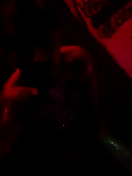 Snapshot of destroassbig2 chatting on February 19, 2:02 pm destroassbig2 online show from February 19, 2:02 pm