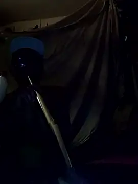 destroassbig2 online show from March 28, 9:58 pm