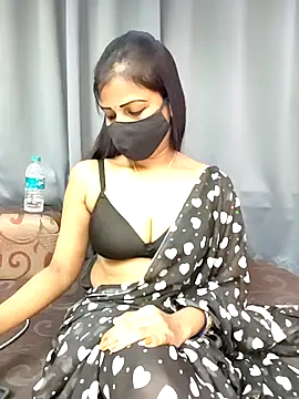 Misss-julli online show from October 4, 3:37 am