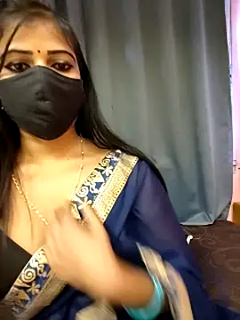 Misss-julli online show from December 23, 2:42 am