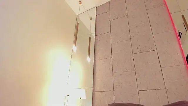 EllyMiller online show from November 19, 3:17 am