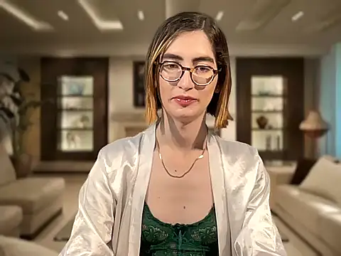 rousseblossom online show from November 4, 12:10 am