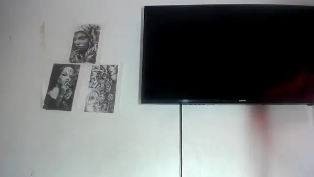 Snapshot of Foxy_Lovex chatting on October 4, 9:13 pm Foxy Lovex online show from October 4, 9:13 pm