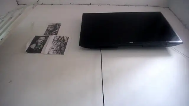 Snapshot of Foxy_Lovex chatting on October 18, 9:04 pm Foxy Lovex online show from October 18, 9:04 pm