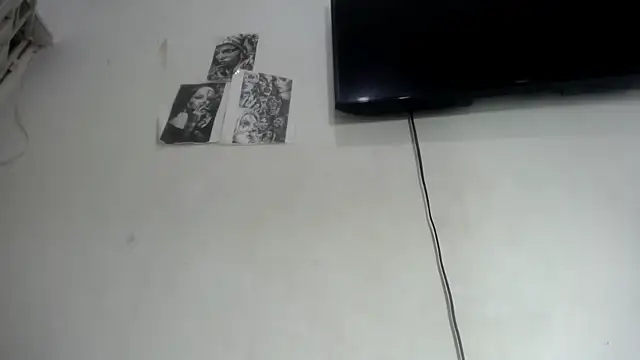 Snapshot of Foxy_Lovex chatting on October 30, 10:54 pm Foxy Lovex online show from October 30, 10:54 pm