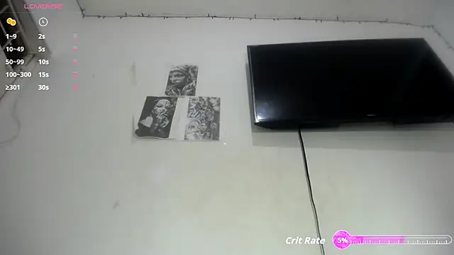 Snapshot of Foxy_Lovex chatting on November 24, 10:42 pm Foxy Lovex online show from November 24, 10:42 pm