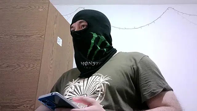 Black Scorpion91 online show from October 31, 5:25 pm