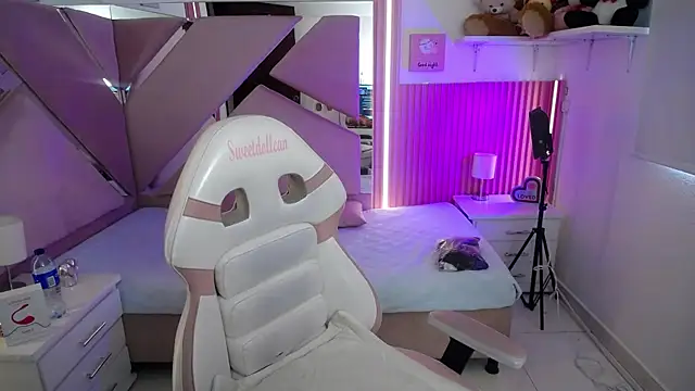 Mia garcia28 online show from September 17, 7:48 pm