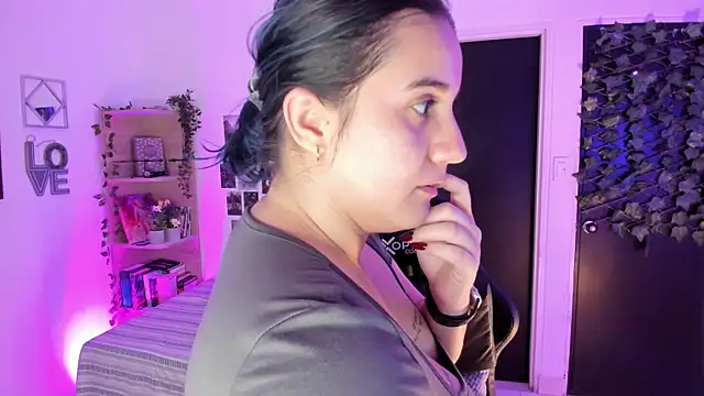 Snapshot of Lana_Herondale chatting on November 26, 9:10 am Lana Herondale online show from November 26, 9:10 am